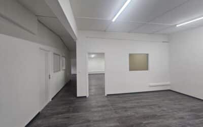À LOUER – Bureaux – Espace professionnel avec salle de réunion – 2564€