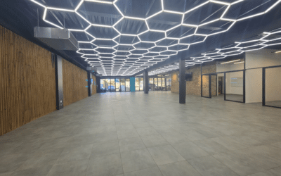 À LOUER – LOCAL COMMERCIAL 400 M² – ZI DE LA JAMBETTE – EMPLACEMENT PREMIUM – 35 € HT HC / m²