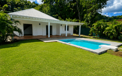 À LOUER – VILLA F5 DE 123 m² AVEC PISCINE – CAP EST – LE FRANÇOIS – 2 312 €