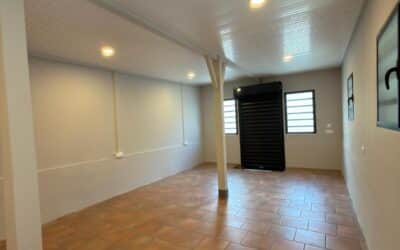 À LOUER – LOCAL COMMERCIAL / PROFESSIONNEL – 35 m² – FORT-DE-FRANCE – 900 € / mois