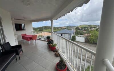 À VENDRE – VILLA F4 + F3 AVEC POTENTIEL LOCATIF DUCOS LOTISSEMENT BARINGTHON – 450 000 € FAI